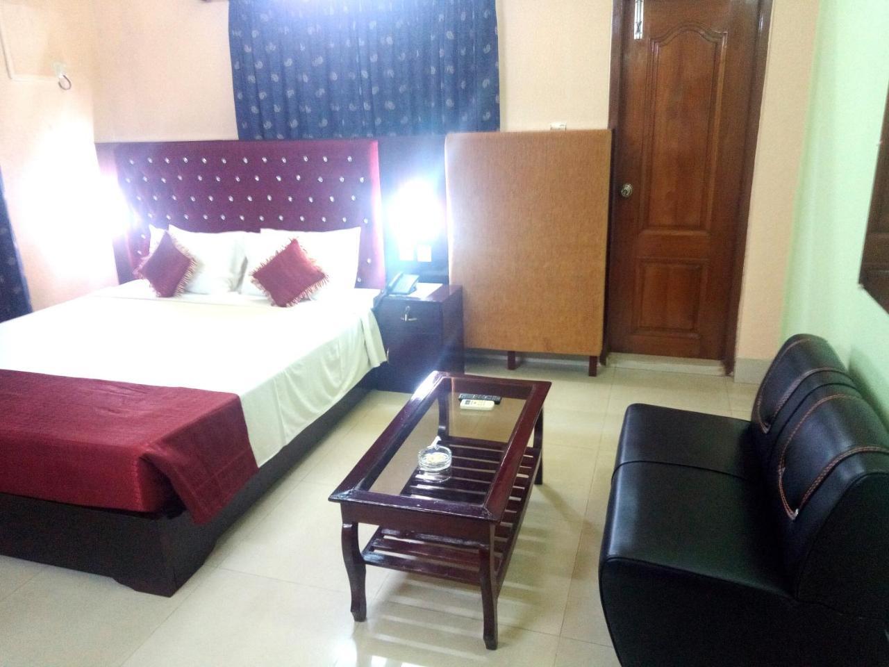 Hotel Lake View Plaza Dhaka Exterior foto